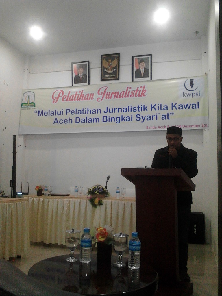 Pelatihan jurnalis peduli syariat Islam oleh KWPSI (foto: Ula Safriati)