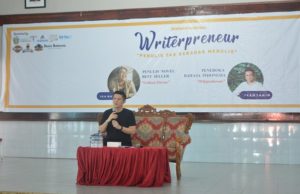 LPM PIJAR Resmi Buka PJTLN dengan Seminar Kepenulisan