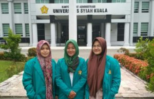 Mahasiswa Unsyiah Kenalkan Teh Daun Kimalaka